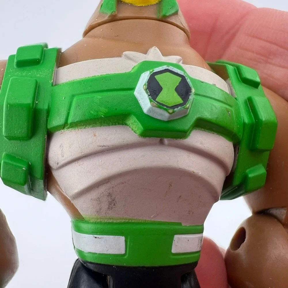 Ben 10 Omniverse Kickin' Hawk HyperAliens Action Figure Bandai 2012‎
